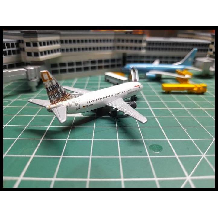 TERLARIS HERPA WINGS SKALA 1:500 DEUTSCHE BA BOEING 737-300 "SCHRIFTTANZ" HWP06 