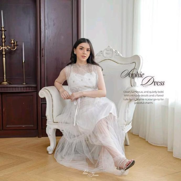 NAMLIS Sophie Dress - Party Dress Tile Bordir White Putih Mewah untuk Pesta Kondangan Lamaran Tunang