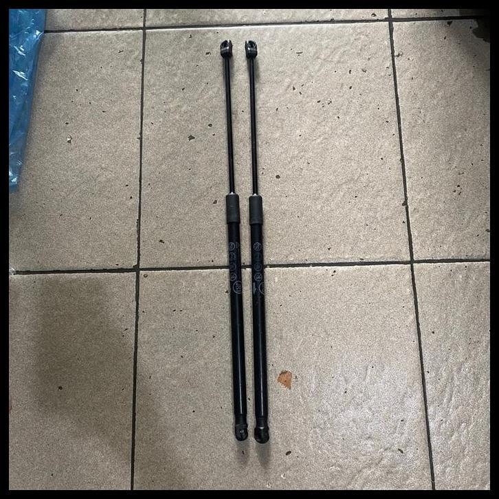 GRATIS ONGKIR 68950-BZ380 68960-BZ380 SHOCK BAGASI AGYA AYLA 2023 UP ORIGINAL 