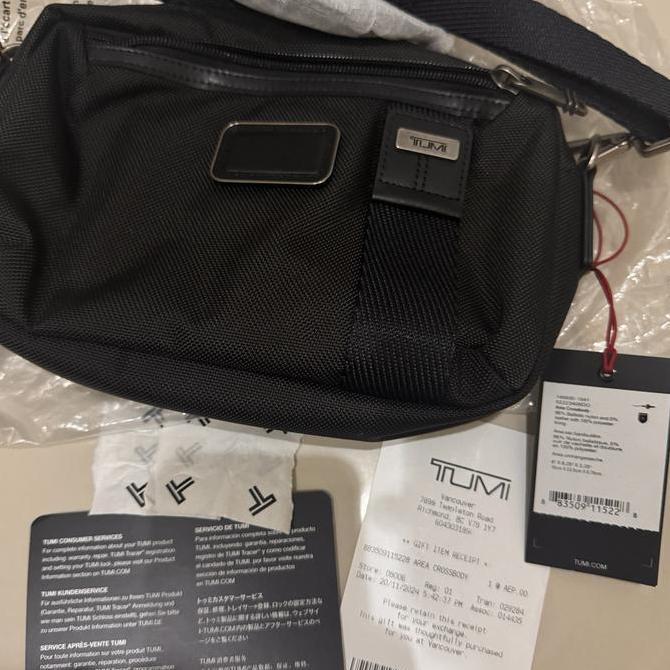 NEW Tumi AREA CROSSBODY 9.25 Sling Utility Pouch - Black