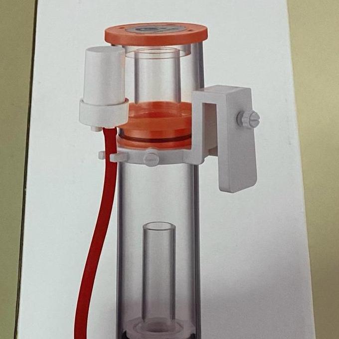 Protein Skimmer AE Nano50 u. Akuarium Air Laut