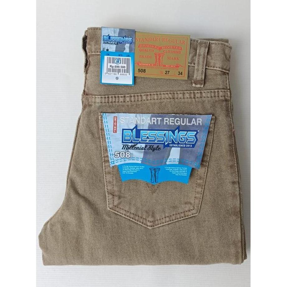 Unik Celana Jeans Panjang Pria Model Standar Reguler Warna Cream