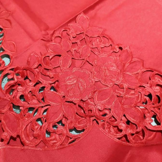 taplak meja makan imlek merah aesthetic