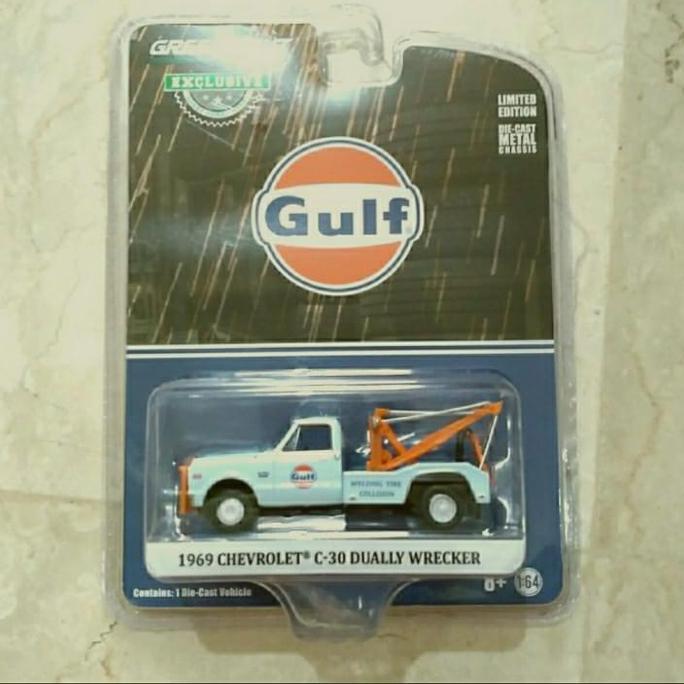 greenlight 1969 chevrolet c30 dually wrecker