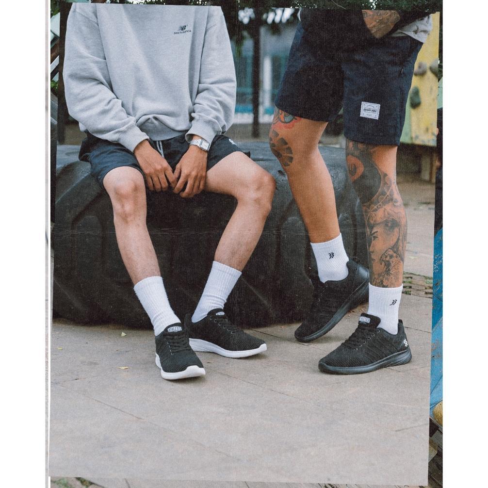 PROMO GEOFF MAX - AT-693 ALL BLACK  SEPATU OLAHRAGA PRIA WANITA