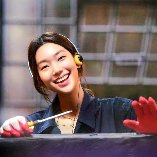 NEW DEALS Headphone klasik Walkman vintage headphones style retro headset jadul