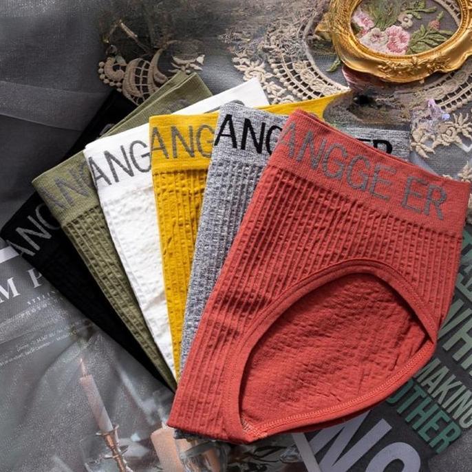 Celana Dalam Mid-Rise Super Lembut, Bahan Ice Silk Import Cepat Kering, Tidak Meninggalkan Bekas, Tr