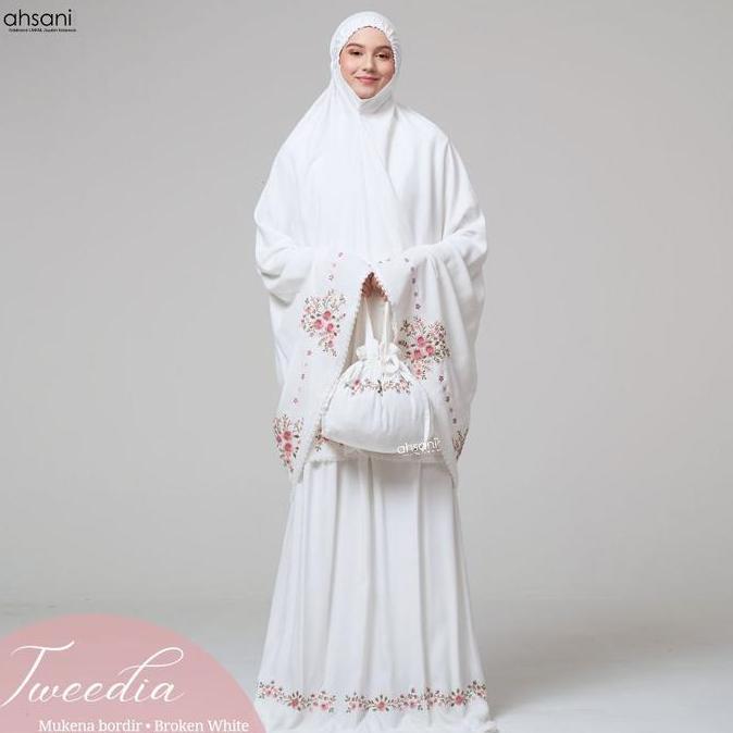 Mukena Ahsani Tweedia Hitam Rayon Twill Bordir Mewah Cantik Jumbo