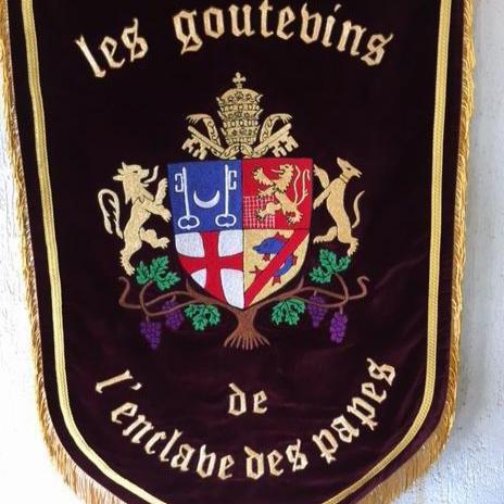 Custom Pennant Flag ,/ Vandel Besar 60 cm x 90 cm Bordir + Palang Kayu