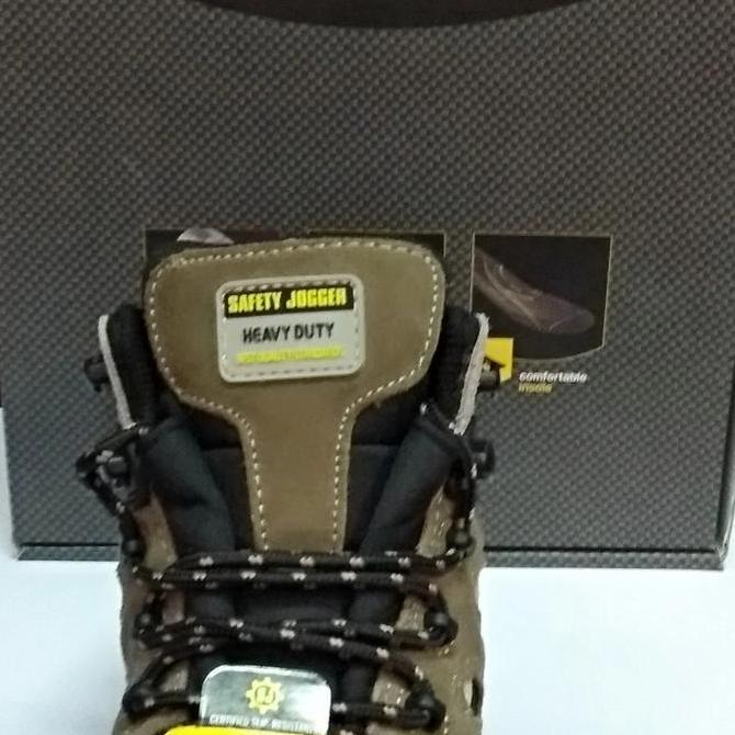 SEPATU SAFETY JOGGER EXPLORE S3 METAL FREE