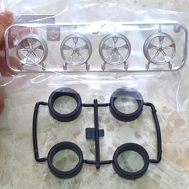 Velg Medium Five Spoke Silver Plated + Ban Original Tamiya