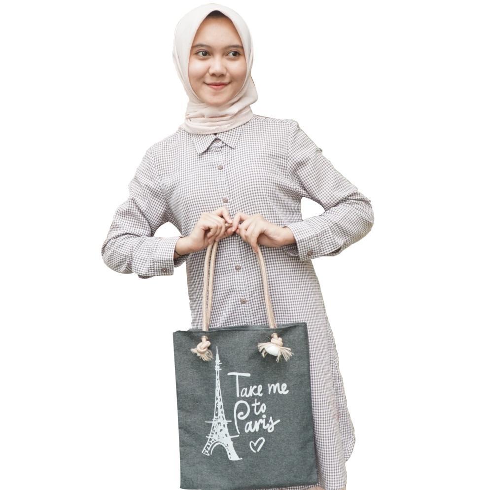 HOT DEALS Tas Wanita Tote Bag Canvas Motif Paris Aesthetic Tas Ngaji Resleting Tali Sumbu Murah