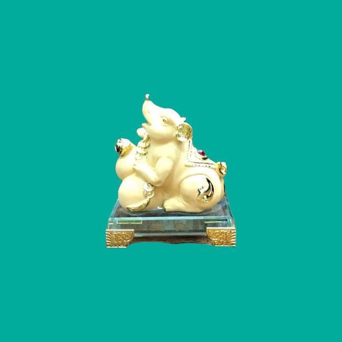 // PATUNG MODEL SHIO TIKUS *