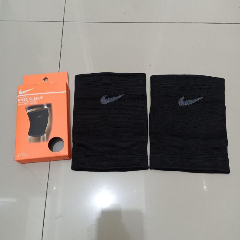 KNEE SLEEVE SUPPORT NIKE LUTUT PENDEK PELINDUNG LUTUT NIKE DEKER LUTUT NIKE SET ISI 2