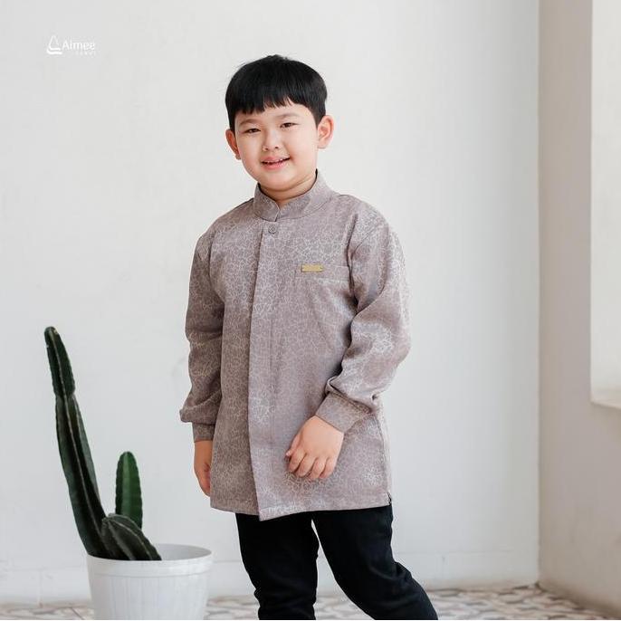 Aimee Label - Sarimbit Keluarga AZKA Set Family (Hershey) Baju Muslim Couple 2026