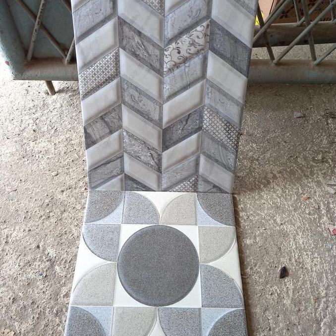 KERAMIK DINDING 25X40 GLOSSY ABU MOZAIK BATIK murah