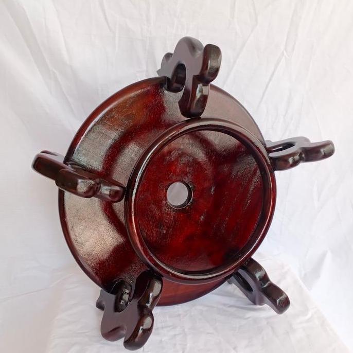 kaki/tatakan guci kayu Tatakan_Pot_Bunga