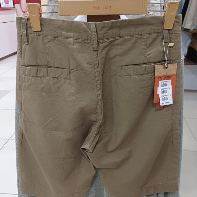 CELANA PENDEK WATCHOUT CASUAL ORIGINAL REGULER WARNA KHAKY