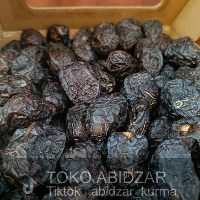 kurma ajwa kurma nabi asli Madinah