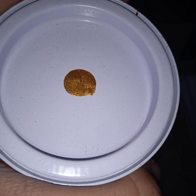 Suzuka Cat Emas honda yellow 1kg