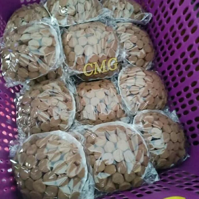 dupa kayu gaharu buaya super asli wangi kalimantan isi 50 biji