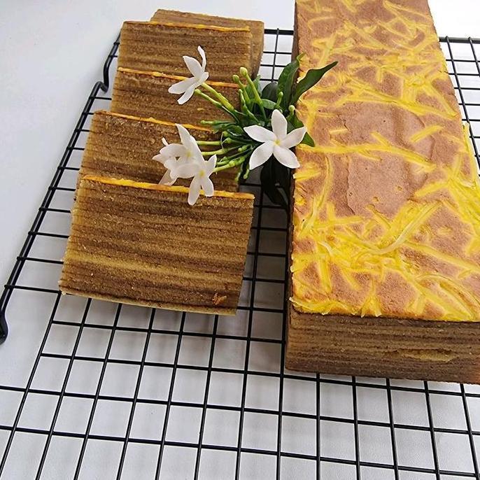 Lapis Legit Fika Cakes  Basah Dan Lembut Fresh From The Oven Pasti Promo
