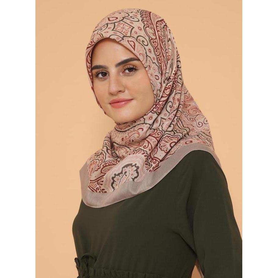 Bnr Miss Color Turkey - Premium Scarf - Jeyla Series - Segi Empat 120X120