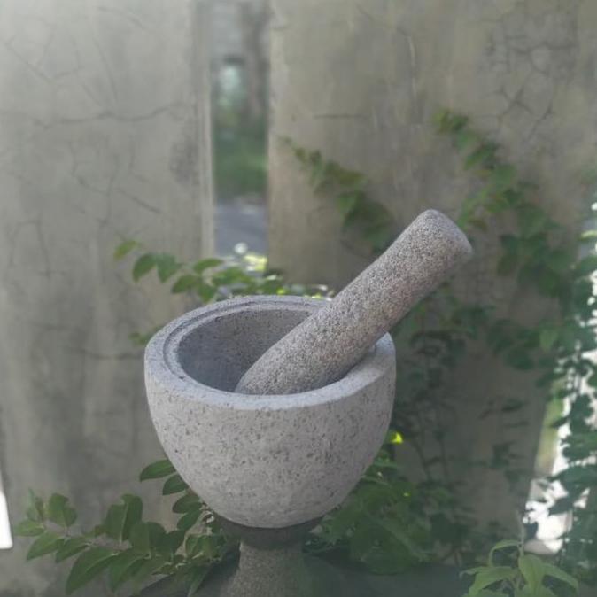 Lumpang Lesung Batu Kali Pori Diameter 18cm + Alu Tumbukan RDN