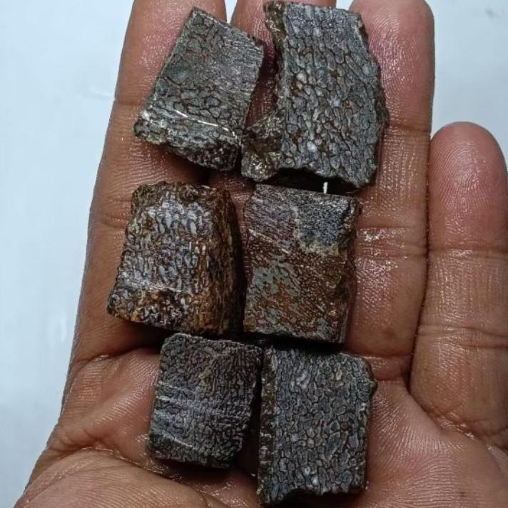 BEST DEALS Original Bahan Batu Anti Wisa , Natural Cirebon