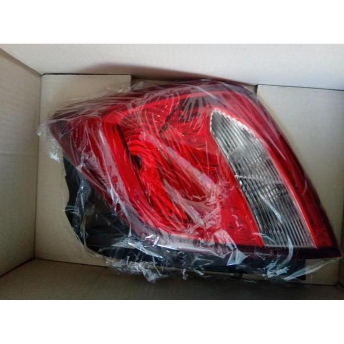 Stop lamp Stoplamp lampu rem belakang Datsun GO & GO+