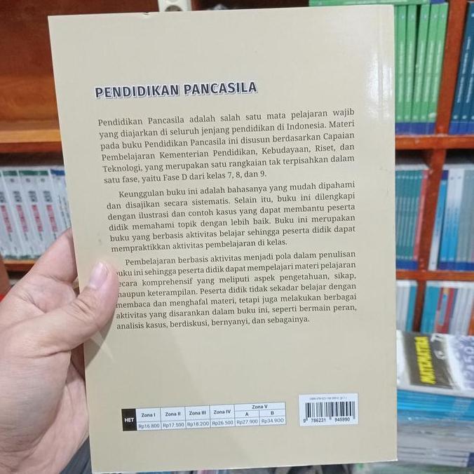 buku PPKN pancasila 1 smp kelas 7 kurikulum Merdeka KEMENDIKBUD