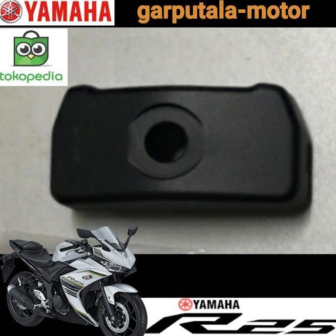 Promo END 1  1WD-F2174-00 YAMAHA YZF250 R25 PELA TUTUP SETELAN RANTAI Diskon
