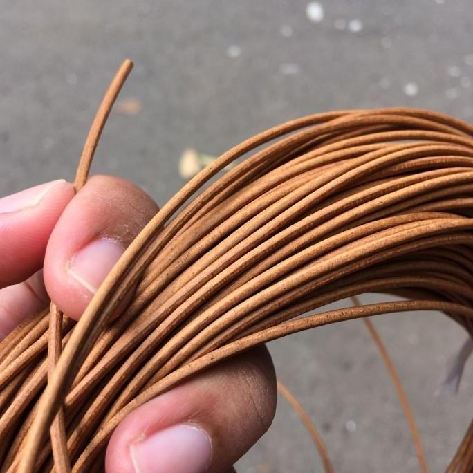 Tali Kulit Sapi Bulat Diameter 2mm Panjang 5m Untuk Membuat Perhiasan