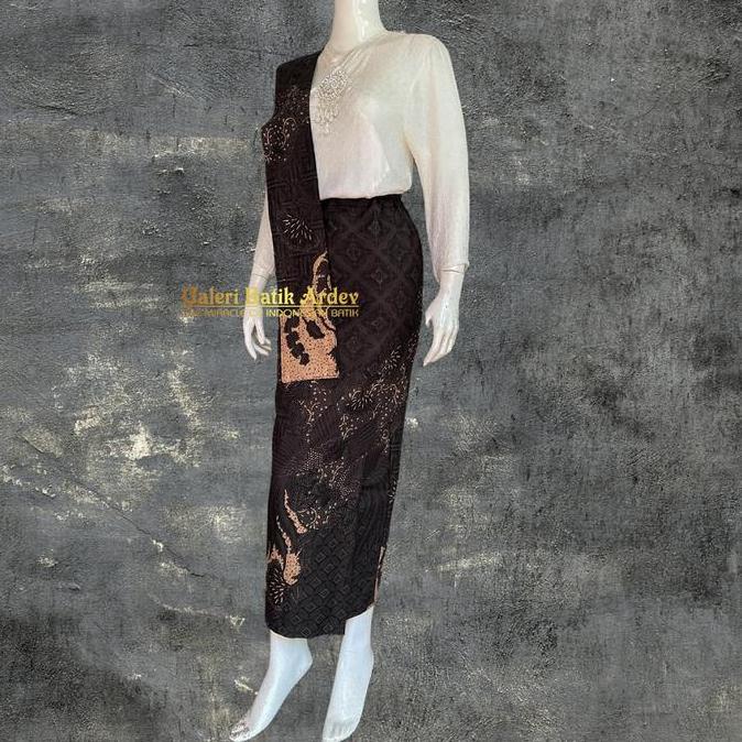 Galeri Batik Ardev - Loka Rok Model Span Instan Bahan Katun Berselendang Warna Hitam Belah Samping W