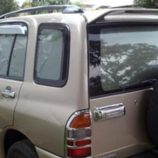 spoiler escudo 1.6 dan 2.0 kapsul lampu RESTOCK