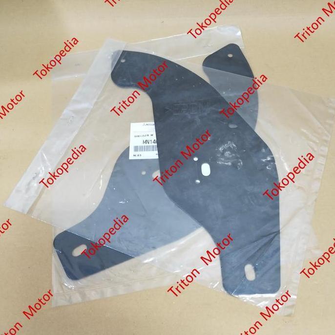 Karet Karpet Penutup Mesin (Kecil) Mitsubishi Pajero Sport Triton Premium