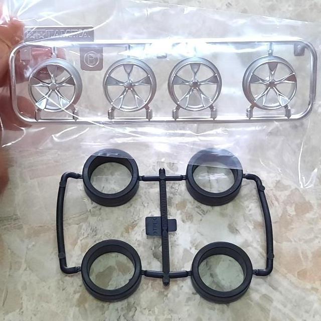 Velg Medium Five Spoke Silver Plated + Ban Original Tamiya