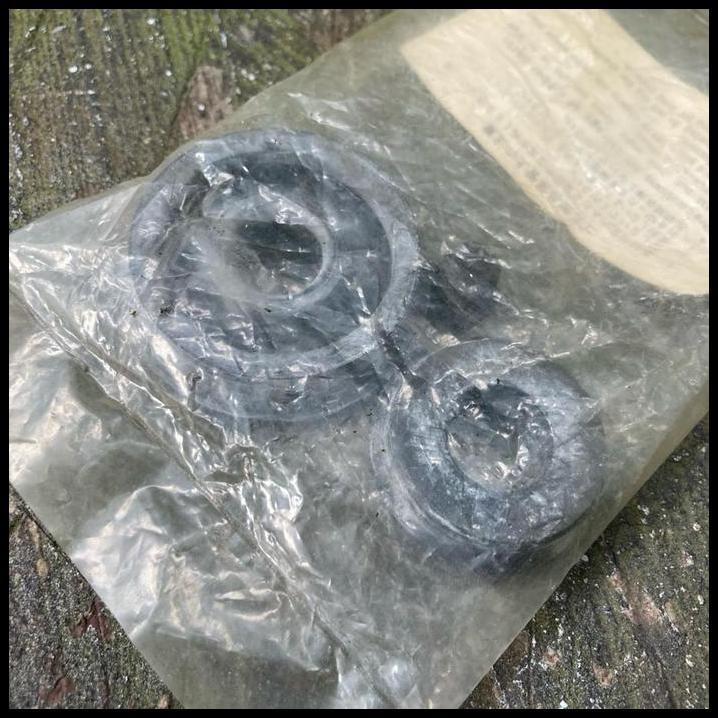 GRATIS ONGKIR CUP KIT FRONT WHEEL CYLINDER KARET MASTER REM RODA DEPAN 1 1/8 HIACE BENSIN RH11 DIESE
