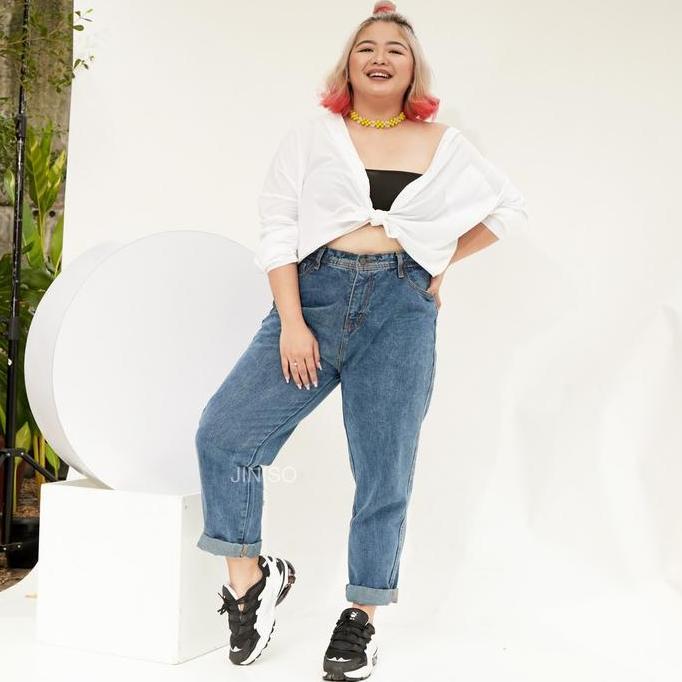 REAL CURVY - JINISO Jumbo Boyfriend Celana Jeans Wanita Warna Denim HighWaist