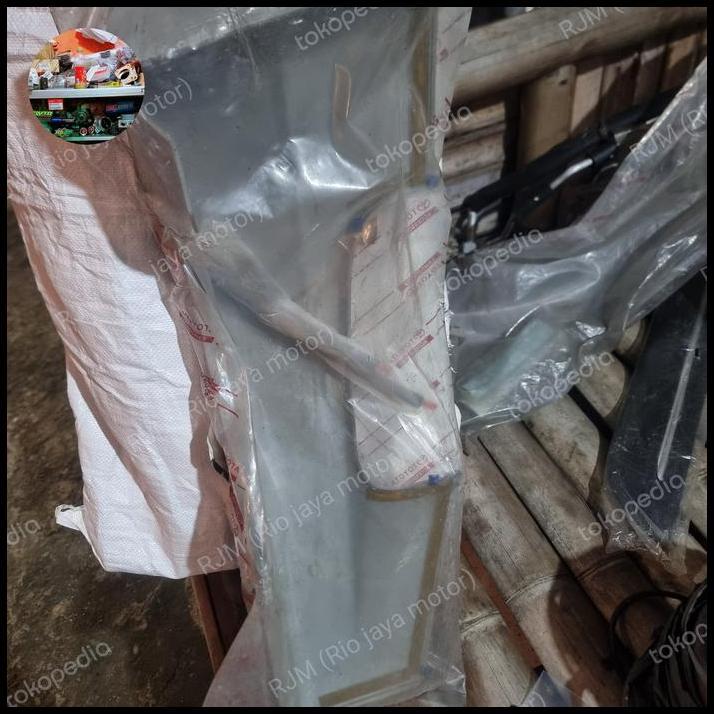 DISKON PZ044-0D559-00 AERO MUDGUARD KIRI YARIS 