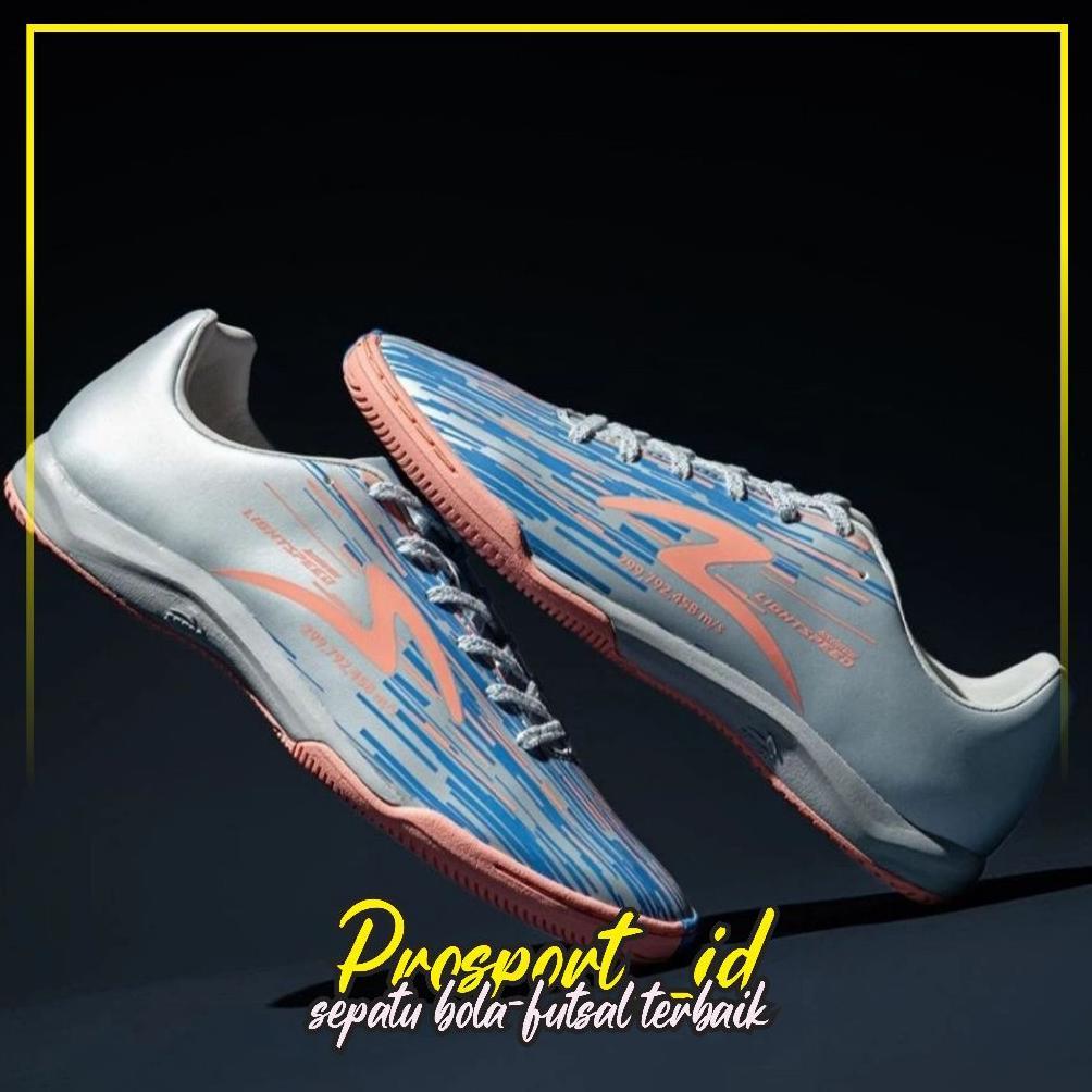best deals sepesail terbaru  sepatu futsal specs accelerator lightspeed ls reborn fg in black gold i