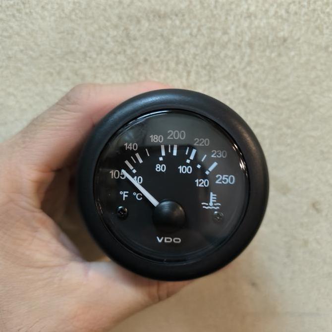 Water Temp Gauge WTG-24Volt Range 38-120C