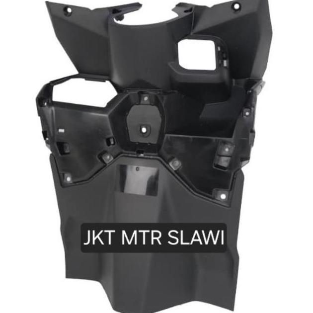 81141 K2V N40Zb Cover Kontak Cover Inner Lower Hitam Vario 125 New Keyless 2023-2024 Ori Ahm