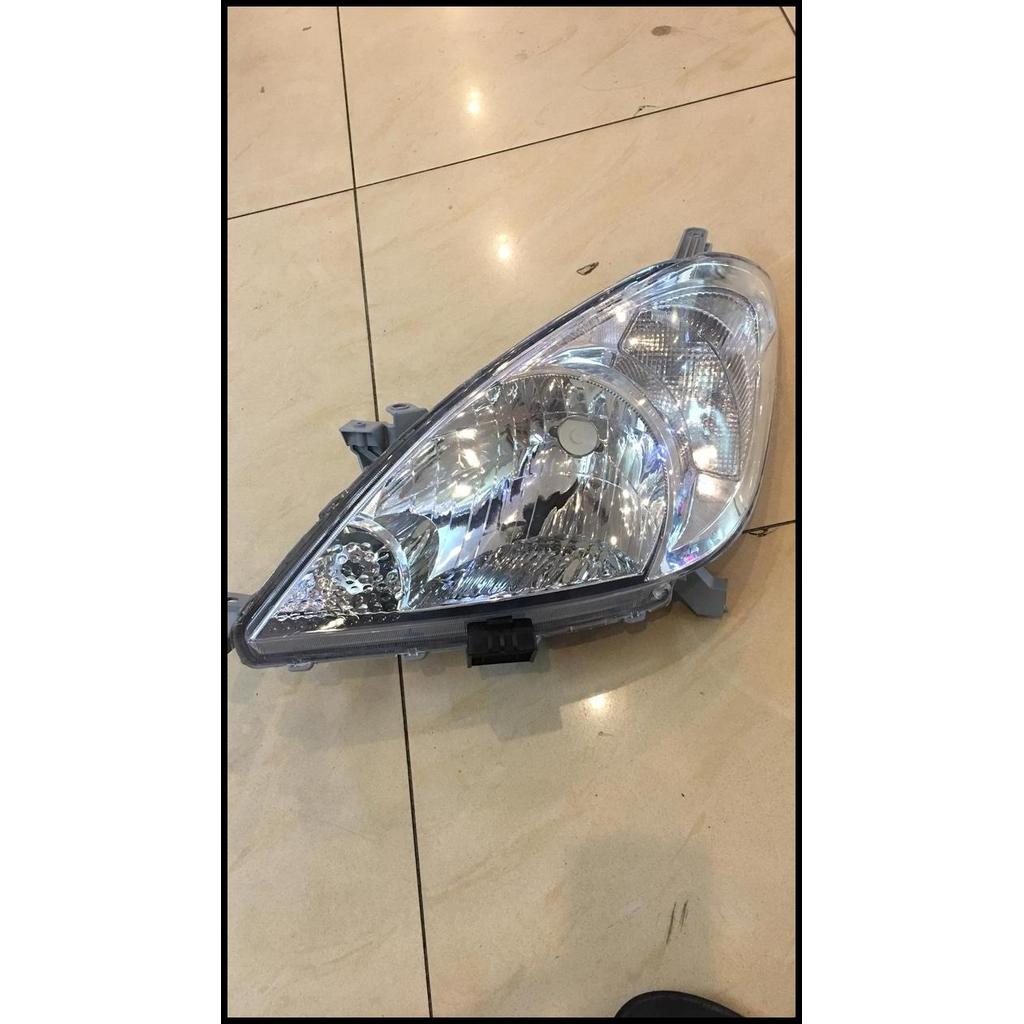 GRATIS ONGKIR LAMPU BESAR LAMPU DEPAN HEADLAMP INNOVA 2004-2011 !!!!!!!