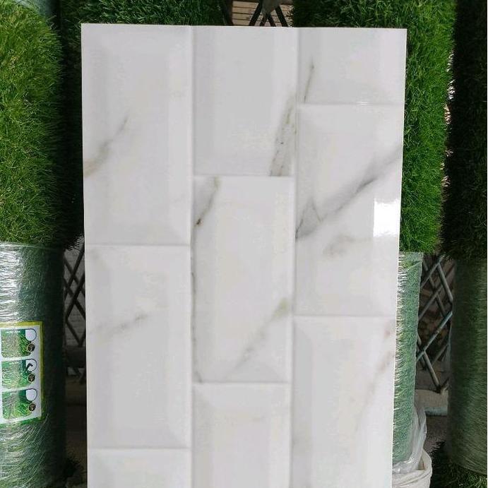 KERAMIK 30X60 BATA PUTIH GLOSSY KILAP / KERAMIK 30X60 BEVEL PUTIH / BATA HITAM GLOSSY