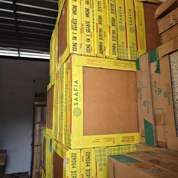 KERAMIK 40X40 COKLAT UBIN POLOS MATT