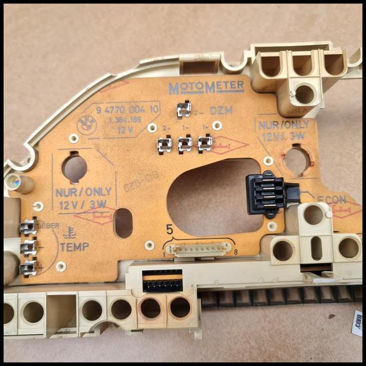 BEST DEAL SPEEDOMETER GAUGE FRAME BOARD BMW E34 520I M20 M50 NON VANOS 