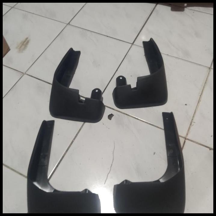 TERBARU KARPET LUMPUR MUD GUARD MOBIL AVANZA / XENIA LAMA 4 PCS
