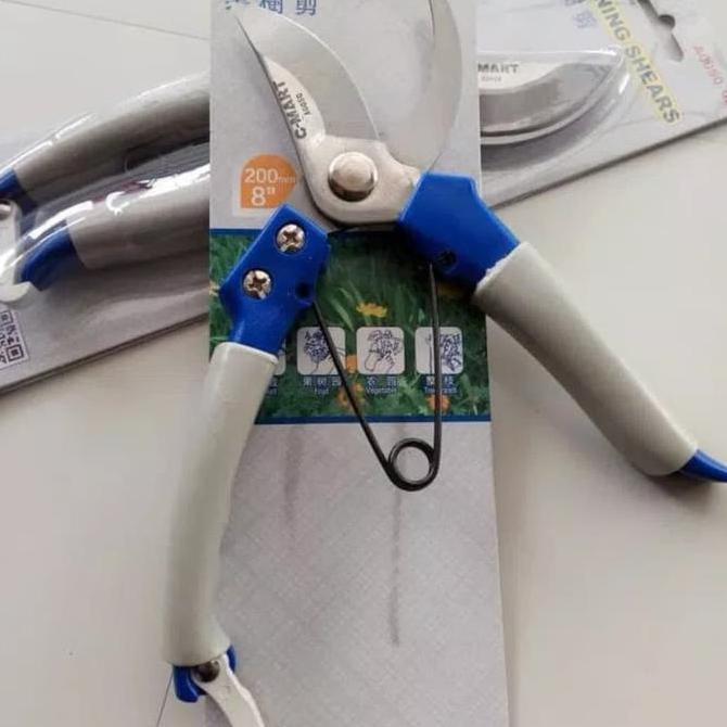 gunting dahan ranting pohon tanaman c-mart c mart