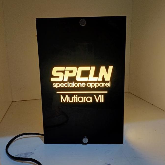 Nomor Rumah Akrilik sudut / Nomor Rumah Lampu LA